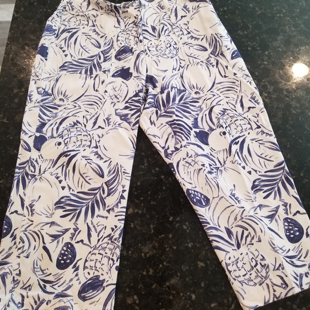 Chico's Floral Fiesta Gulf Crop Sz3
